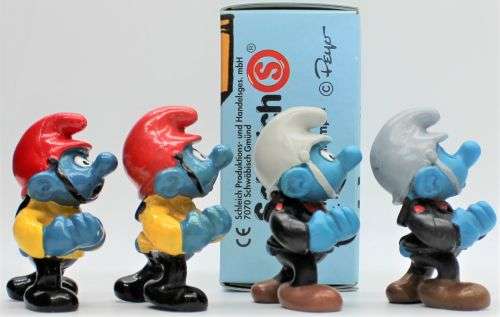 40216 - 5x Fireman SuperSmurfs - One boxed - Hand-Painted Originals