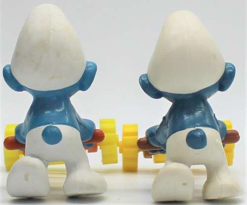 40225 - 2x Lawnmower SuperSmurfs - Hand-Painted Originals - Unboxed