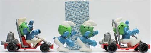 40218 - 5x Different Go-Cart SuperSmurfs - Hand-Painted Originals - Only Boxed One is Complete