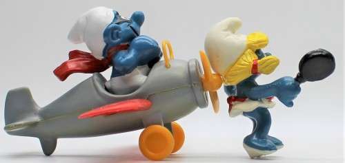40222 and 40238 - 1x Aeroplane and 1x Kitchen SuperSmurfs - Unboxed - Hand-Painted Originals
