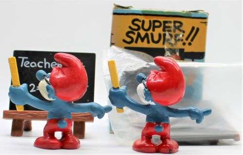 40224 - 2x Different Papa Teacher SuperSmurfs - One Boxed - Hand-Painted Originals