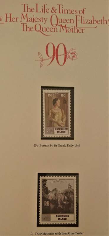 1990 - The Queen`s 90th Birthday Royal Events Album - 33 Stamps and 13 Miniature Sheets