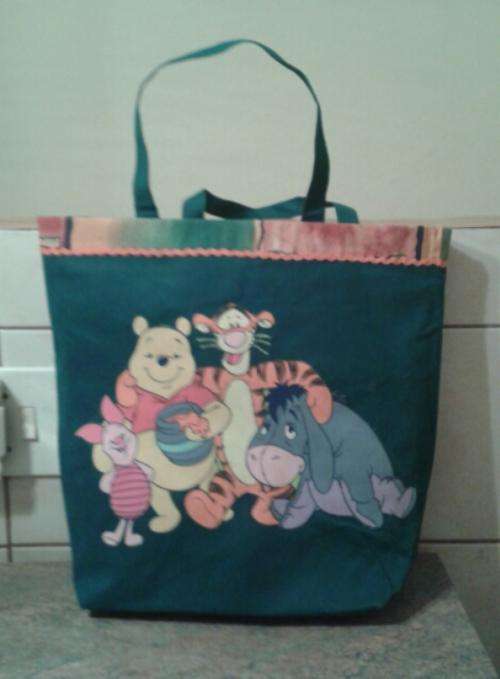Cartoon Tote Bag. "WINNI DE POOH". Free gift included!!!