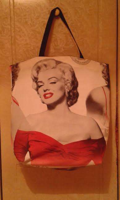 "Marilyn Monroo FASHION Tote Bag. Make a statement!