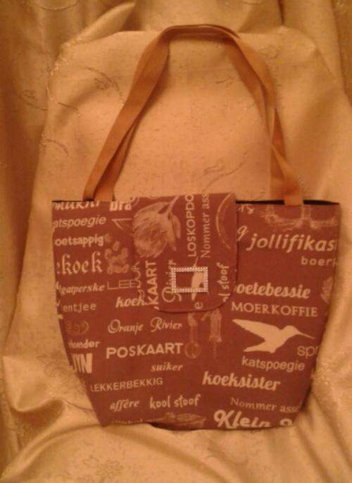 STUNNING TOTE BAG. FULLY LINED. One of a kind.