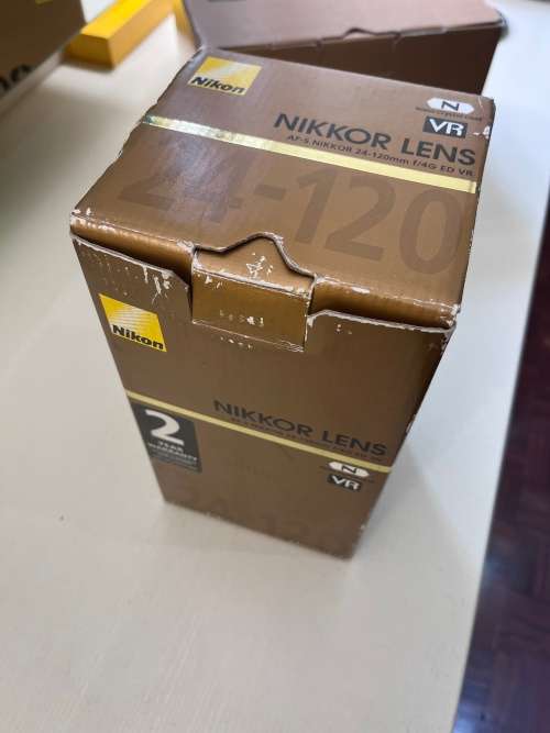 Camera Lens Professional series Nikkor f4 24-120 mm