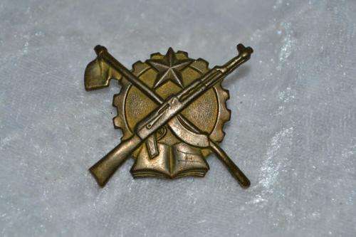 Angolan F.A.P.C.A. Cap badge. Rare Bush war era piece.