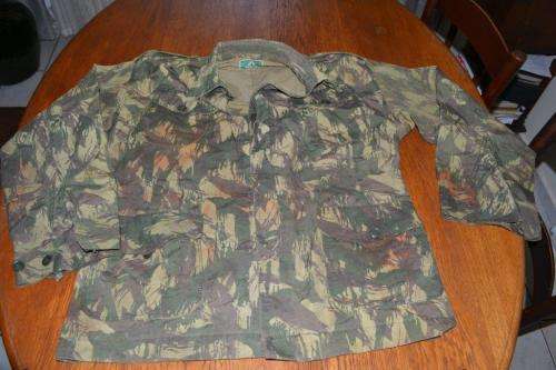 South African Bush War camo jacket Portuguese m1963 "vertical lizard" pattern camouflage. ANC
