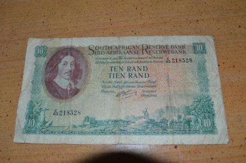 South African R10 bank note.