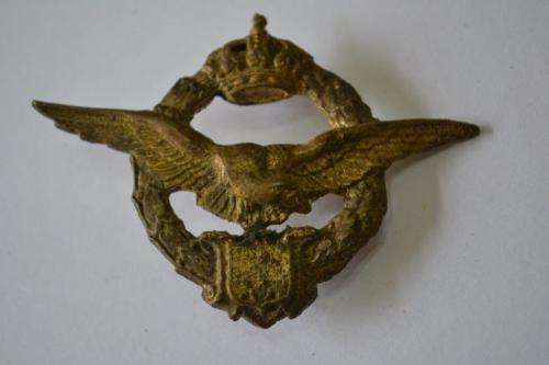 Royal Yugoslavian Air Force Pilots WWII in England Badge number 1725. Cast Badge.