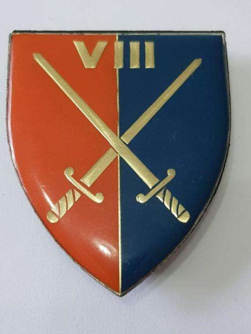 8th Armoured Division Shoulder flash. All pins Intact.