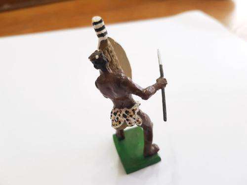 Hand painted lead Zulu Impi/Soldier. New Old Stock.