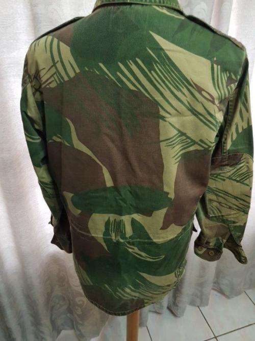 Rhodesian Camo jacket of Des Archer 1 commando RLI. Signed, record holder 73 Operational jumps.