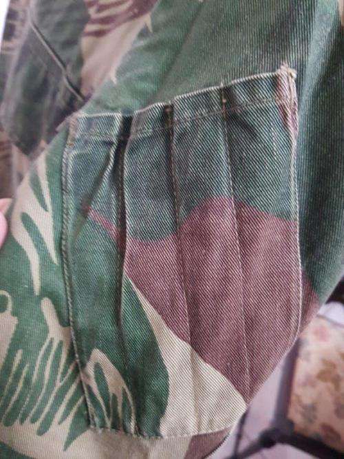 Rhodesian Camo jacket of Des Archer 1 commando RLI. Signed, record holder 73 Operational jumps.