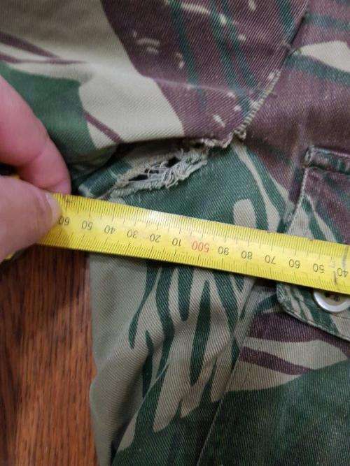 Rhodesian Camo jacket of Des Archer 1 commando RLI. Signed, record holder 73 Operational jumps.