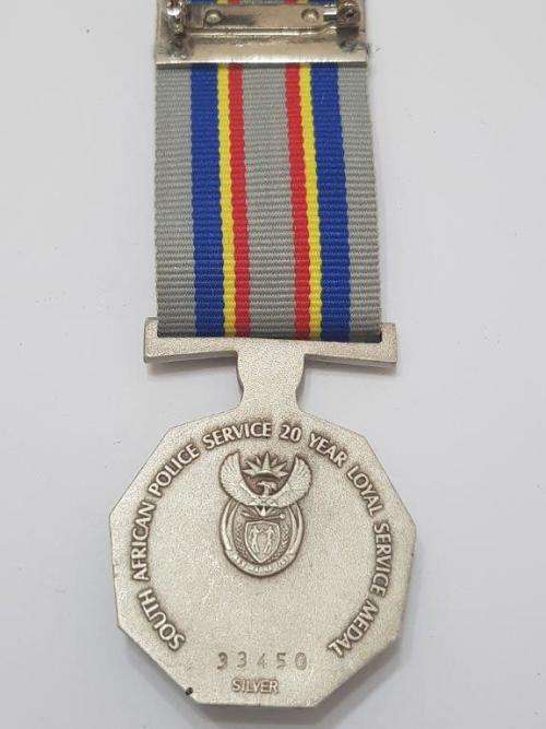 Full size SAPS 20 Year service Medal.