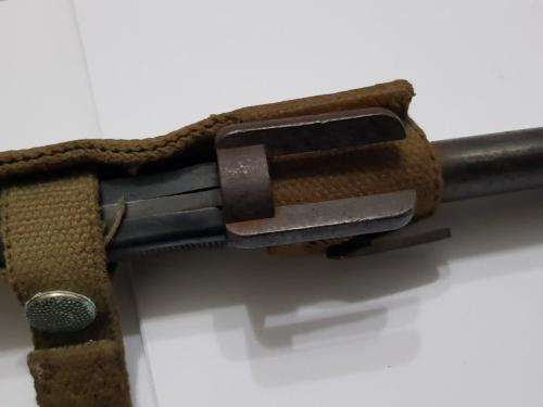 Belgian FN FAL Bayonet with Scabbard. As used by SA.