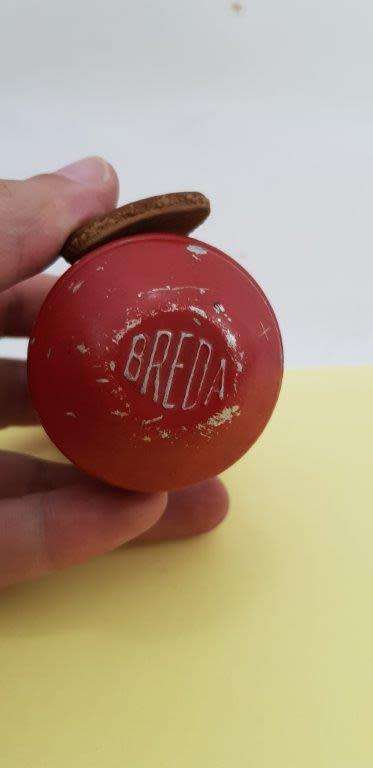 Italian M35 WWII Red Devil Hand Grenade. Inert. No international Shipping.