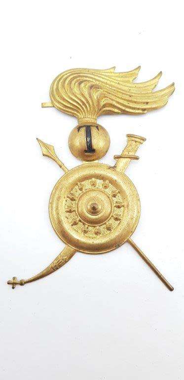 Italian WWII Royal Army Ascari Tarbush Hat Badge. Missing one fastening prong.