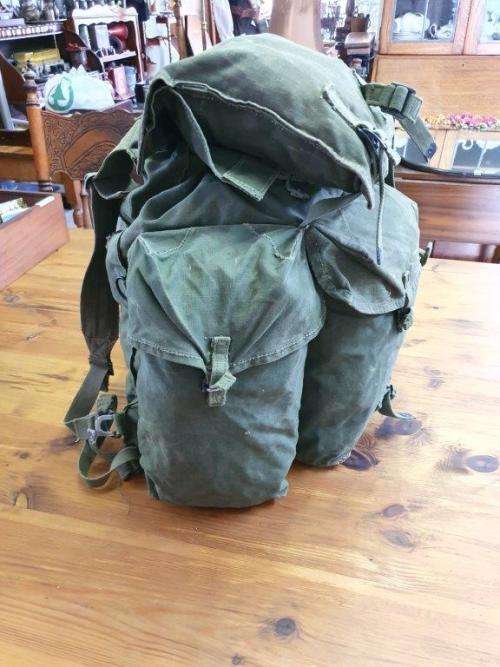 Rhodesia and Nyasaland Government Army Backpack as used in Malaya. One strap missing.