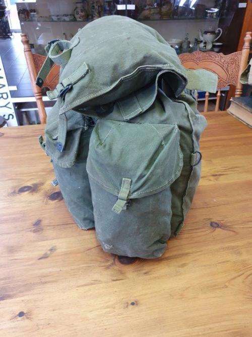 Rhodesia and Nyasaland Government Army Backpack as used in Malaya. One strap missing.