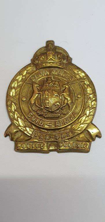 South African Railways Police Cap Badge. Owen 1973. No lugs.