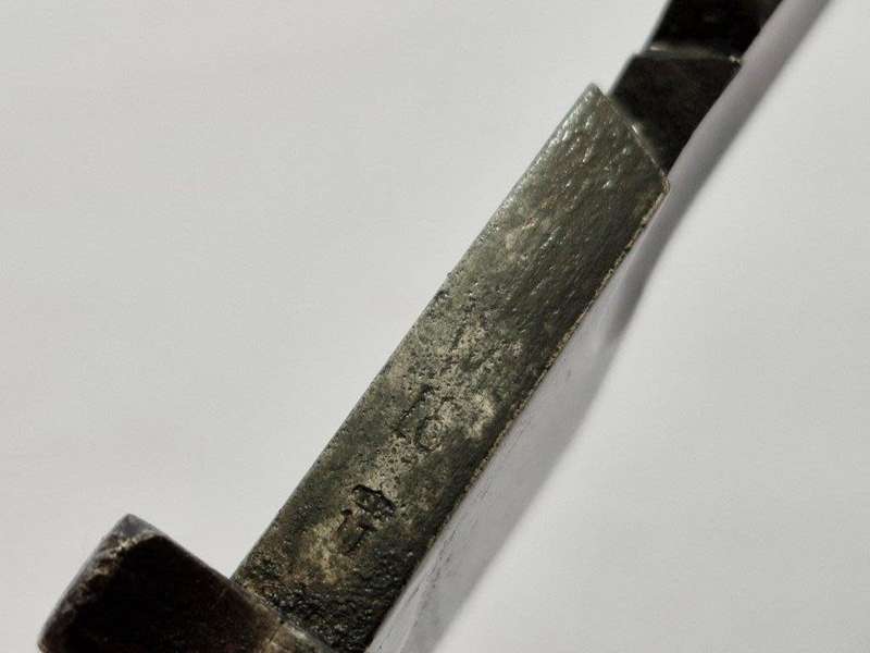 WWI German S98/05 Sawback butcher bayonet with 4th infantry company knot. Mauser AG 1916.