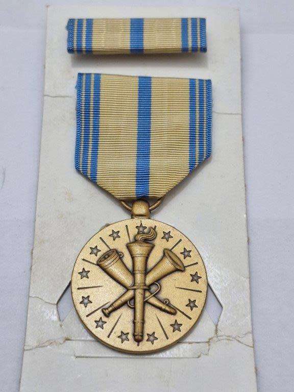 American Armed Forces Reserve medal fullsize.