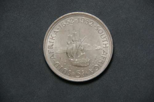 1952 5 SHILLING & 3 THREEPENCES
