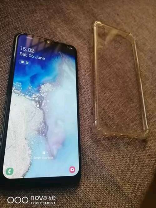 Samsung galaxy A30