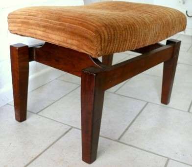 ORIGINAL RETRO STOOL / FOOTSTOOL,SOLID WOOD //Pls check all  pics etc