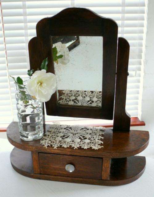 BEAUTIFUL OLD SOLID WOODEN MIRROR WITH DRAWER ,Pls see all images ...