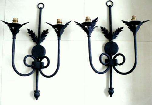 DECORATIVE PAIR OF WALL LIGHTS,SHADES FOR FREE.Pls check all pics etc...