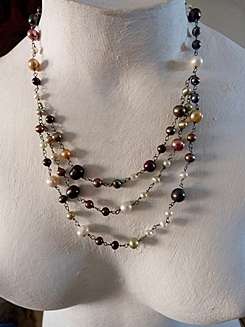 REAL PEARL NECKLACE.3 STRING