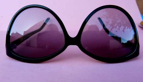 CAT EYE, GENUINE VOGUE SUNGLASSES