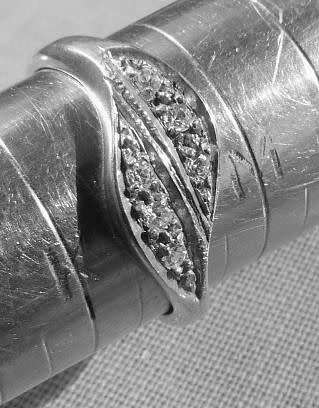 VINTAGE RING WITH CUBIQUES, SOLID STERLING SILVER