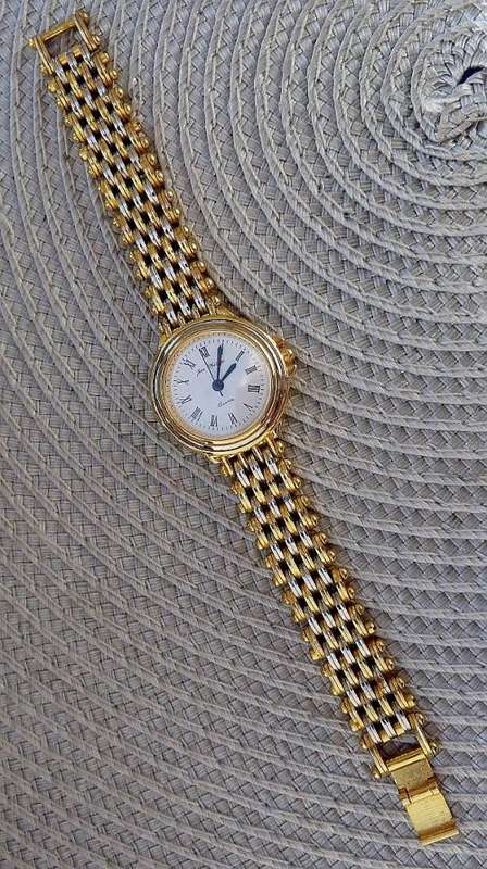 JEAN PHILIPPE, AL 2005, QUARTZ. GORGEOUS LADIES WATCH IN EXCELLENT CONDITION