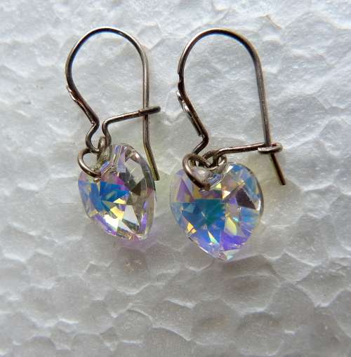 VINTAGE SWAROVSKI RAINBOW CRYSTAL EARRINGS ON STERLING SILVER. UNUSED