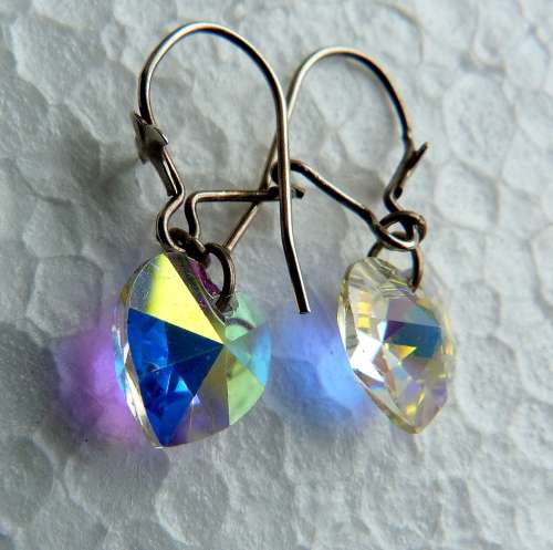 VINTAGE SWAROVSKI RAINBOW CRYSTAL EARRINGS ON STERLING SILVER. UNUSED