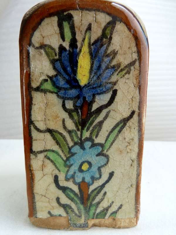 Iznik Pottery Persian Qajar Dynasty Vase 15-17th Century