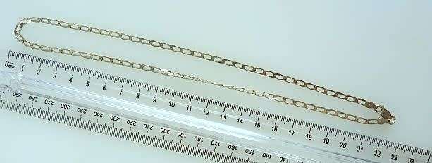 QUALITY STERLING SILVER VINTAGE  NECKLACE. UNUSED