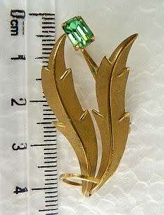 DCE Vintage 1/20 14 KT GF Leaf Brooch, Signed