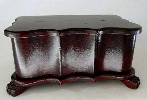 WOODEN BOX