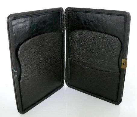 VINTAGE LEATHER CIGAR/CIGARETTE  CASE