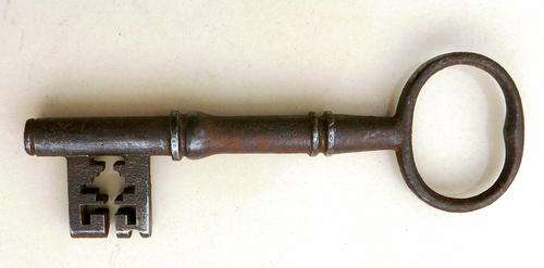 ANTIQUE IRON KEY