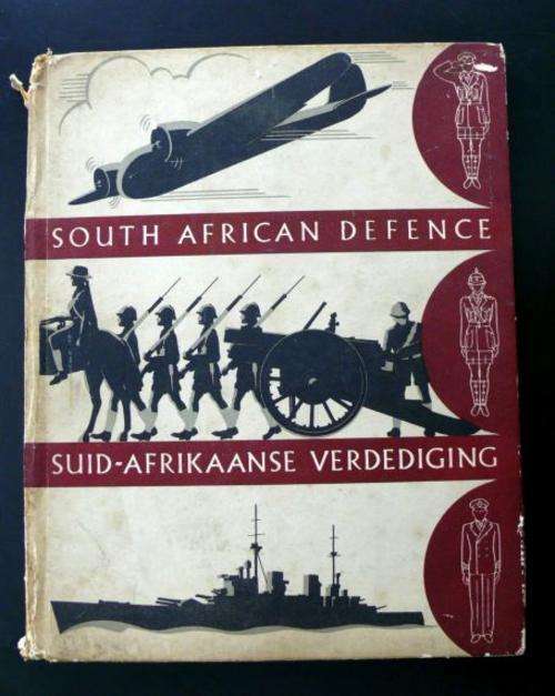 SOUTH AFRICAN DEFENCE/SUID-AFRIKAANSE VERDEDIGING,CIGARETTE ALBUM