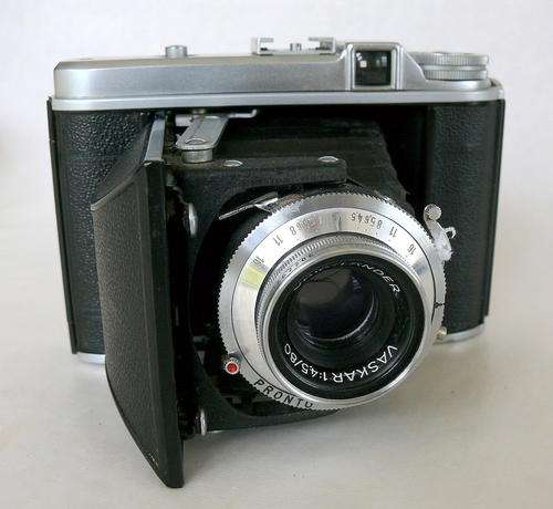 VOIGTLAENDER "PERKEO I " WITH VASKAR 1:4,5/80,MADE IN GERMANY