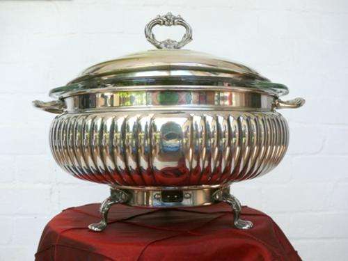 BIG POT ON FEET WITH GLASS INSERT AND LID,SILVER PLATED,Pls check all pics etc