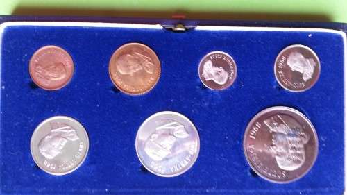 RSA 1968 PROOF COIN SET WITH SILVER R1 COIN