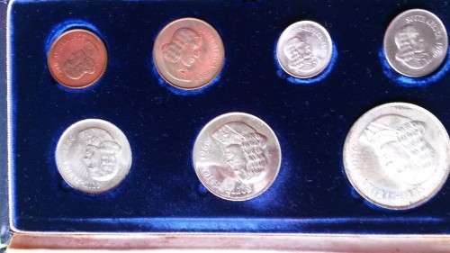 RSA 1966 PROOF COIN SET WITH SILVER R1 COIN.